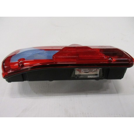 Feu multifonction gauche LC8 - i500249